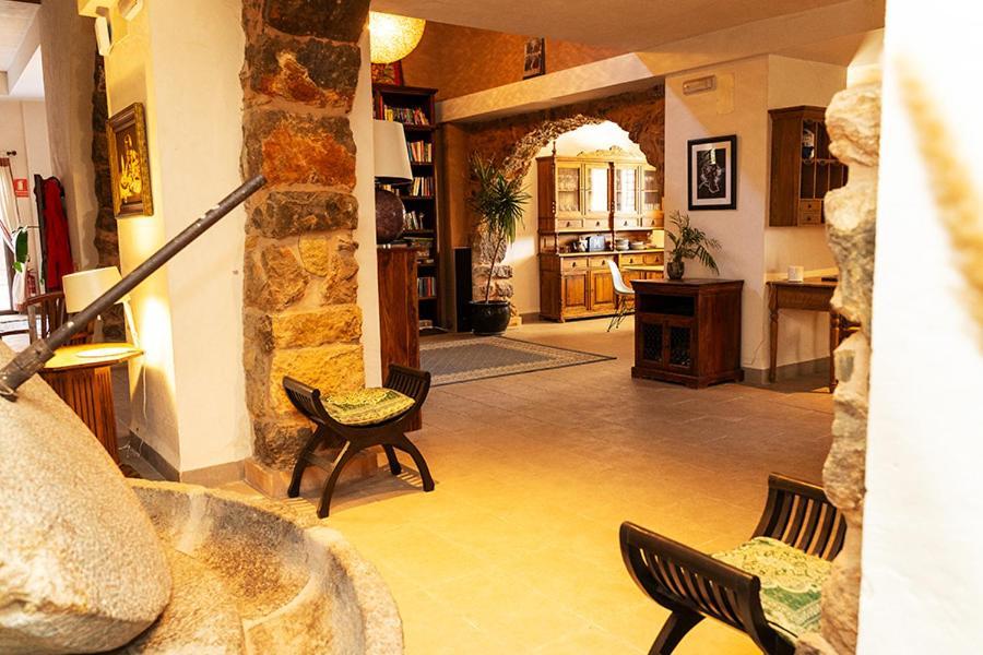 Masia De Matuta Vall de Almonacid Exteriér fotografie